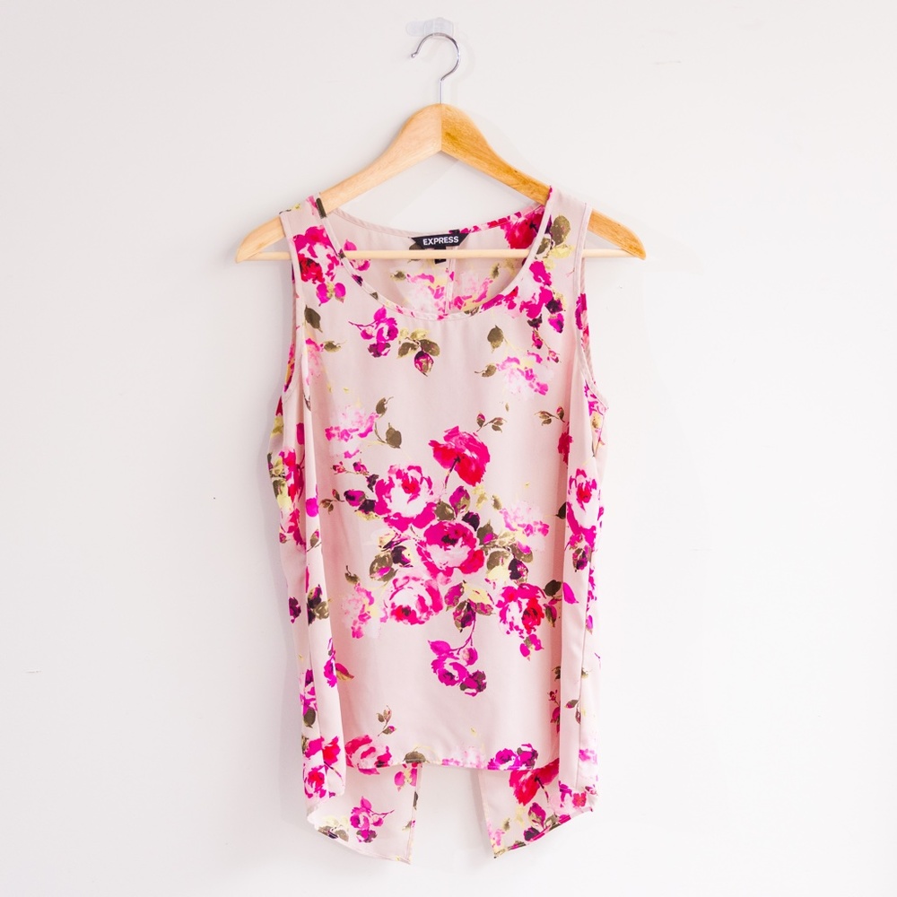 Express Floral Tank Top Size Medium